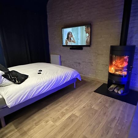 Roomandx-Loveroom-Caen-Bayeux Le Fresne-Camilly Екстериор снимка