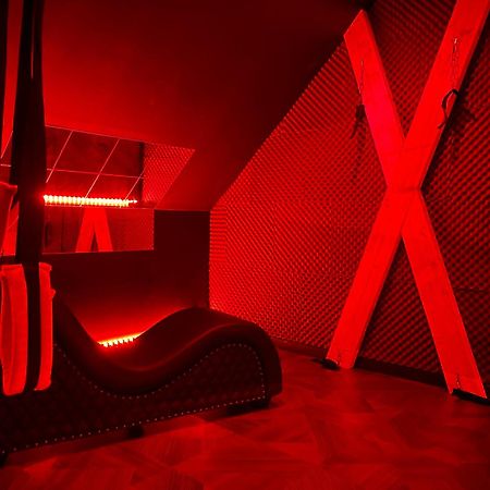 Roomandx-Loveroom-Caen-Bayeux Le Fresne-Camilly Екстериор снимка